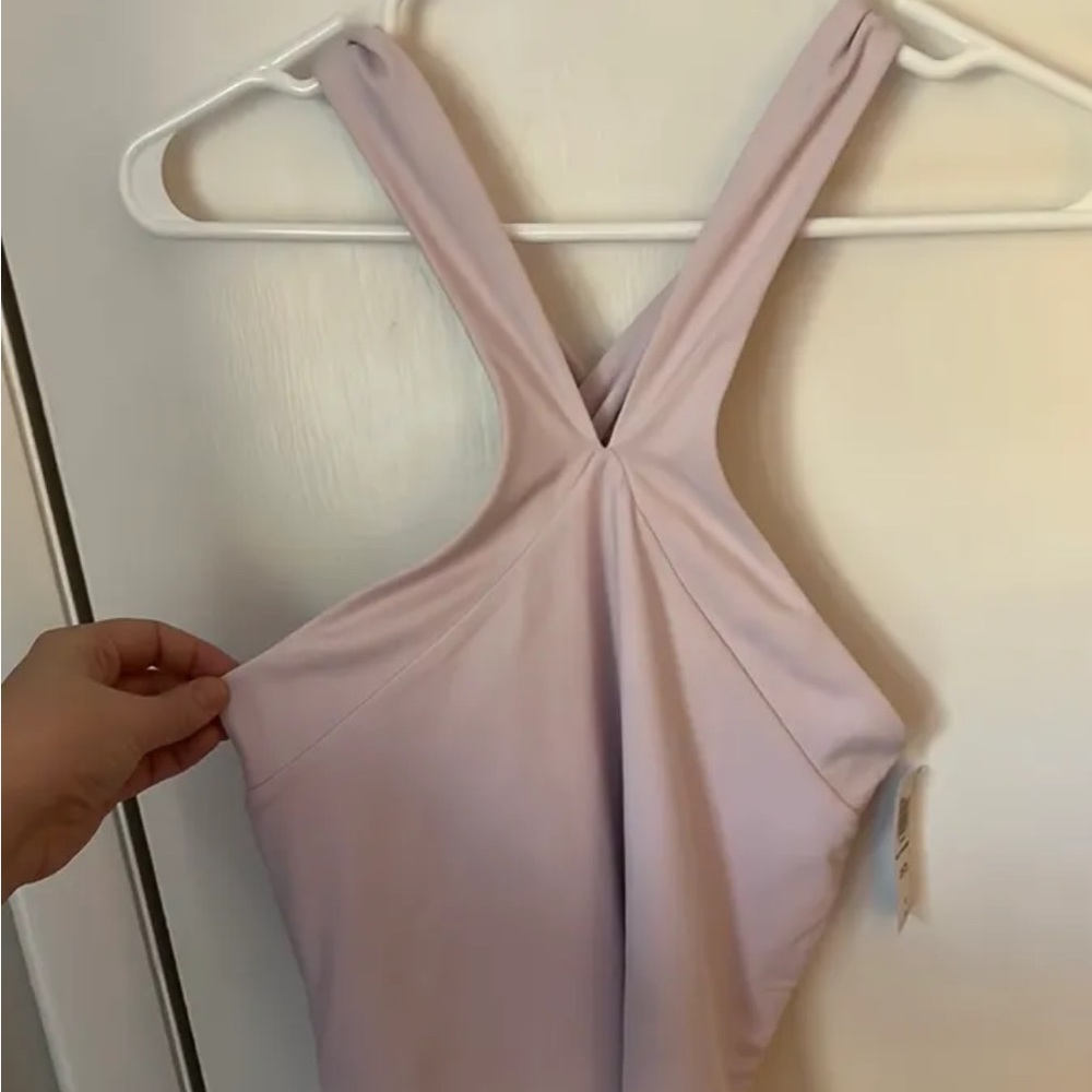 Aritiza bodysuit NWT